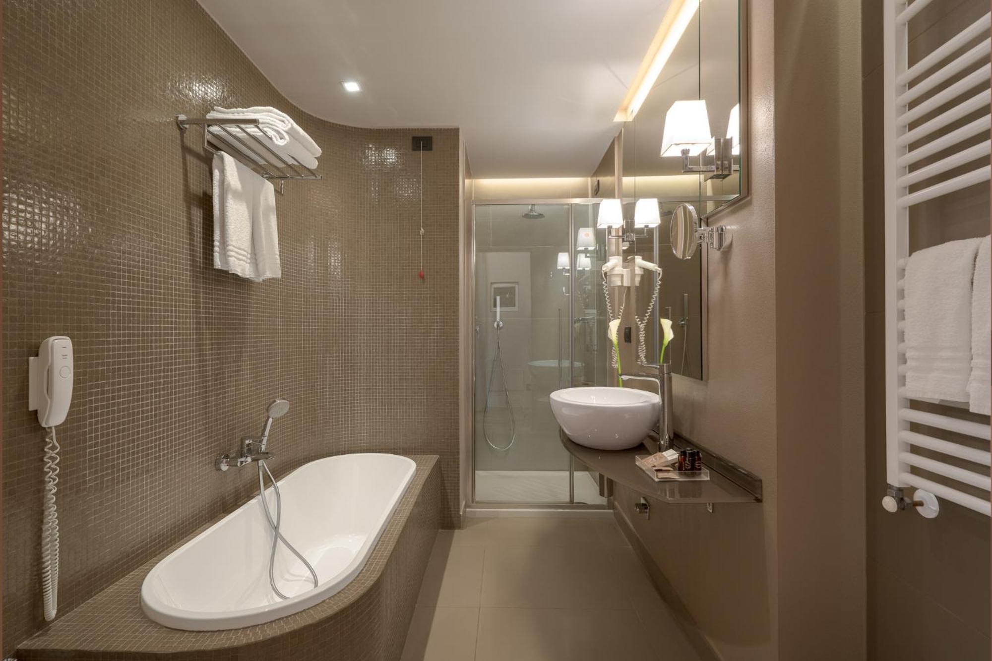 Titano Suites ซานมารีโน ภายนอก รูปภาพ