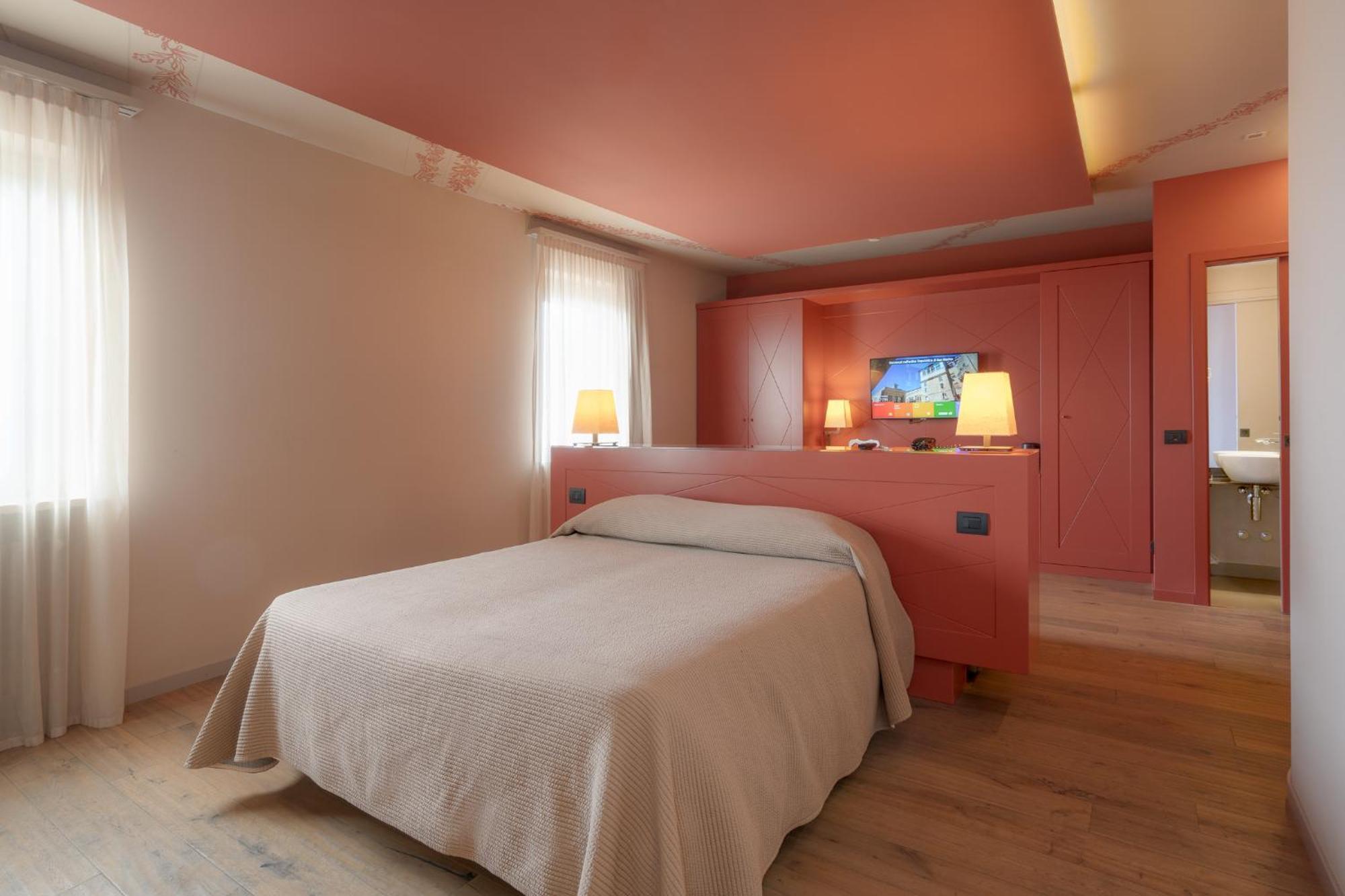 Titano Suites ซานมารีโน ภายนอก รูปภาพ