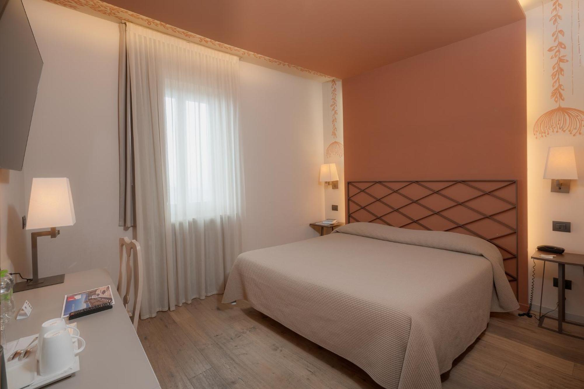Titano Suites ซานมารีโน ภายนอก รูปภาพ
