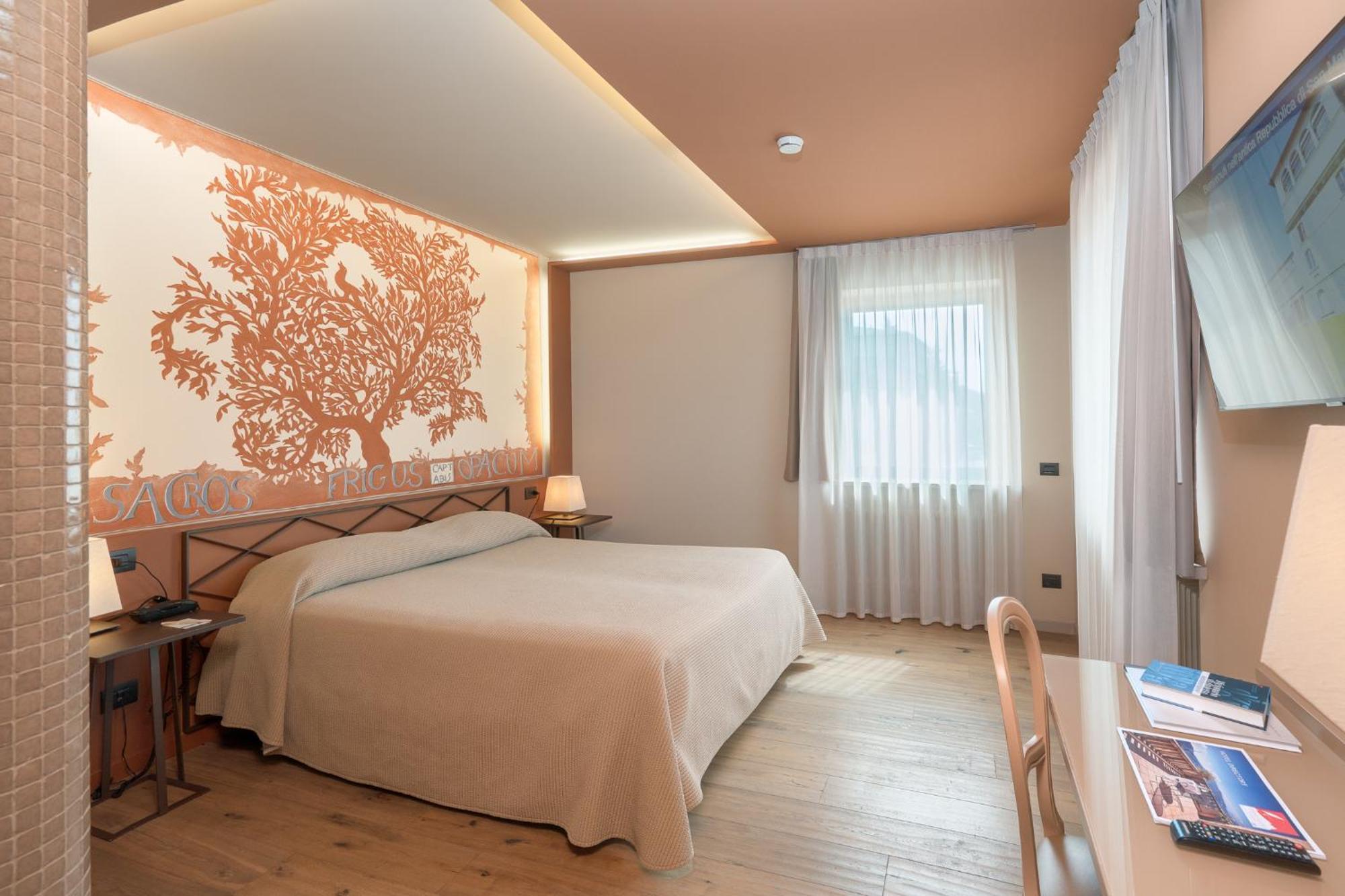 Titano Suites ซานมารีโน ภายนอก รูปภาพ