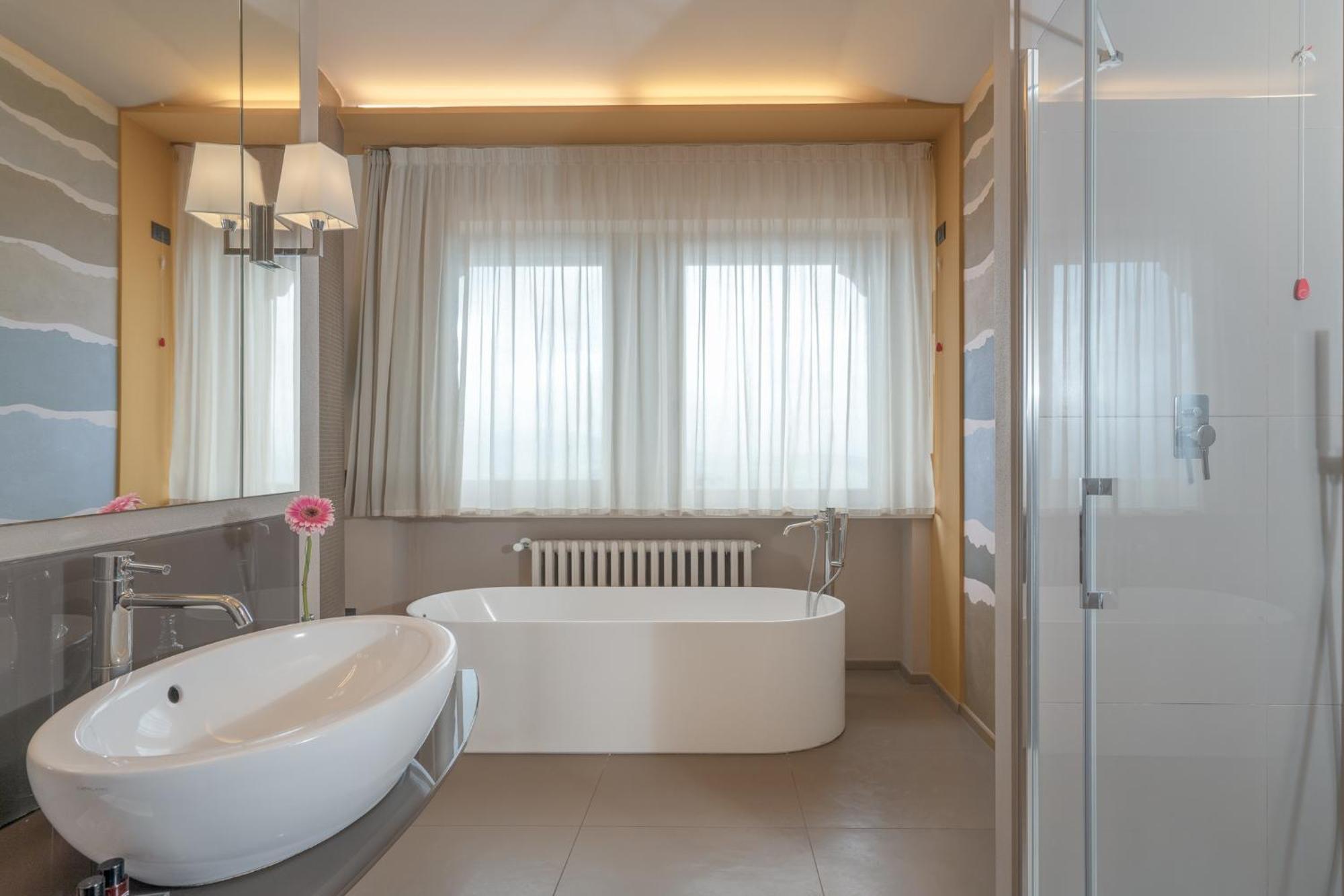 Titano Suites ซานมารีโน ภายนอก รูปภาพ