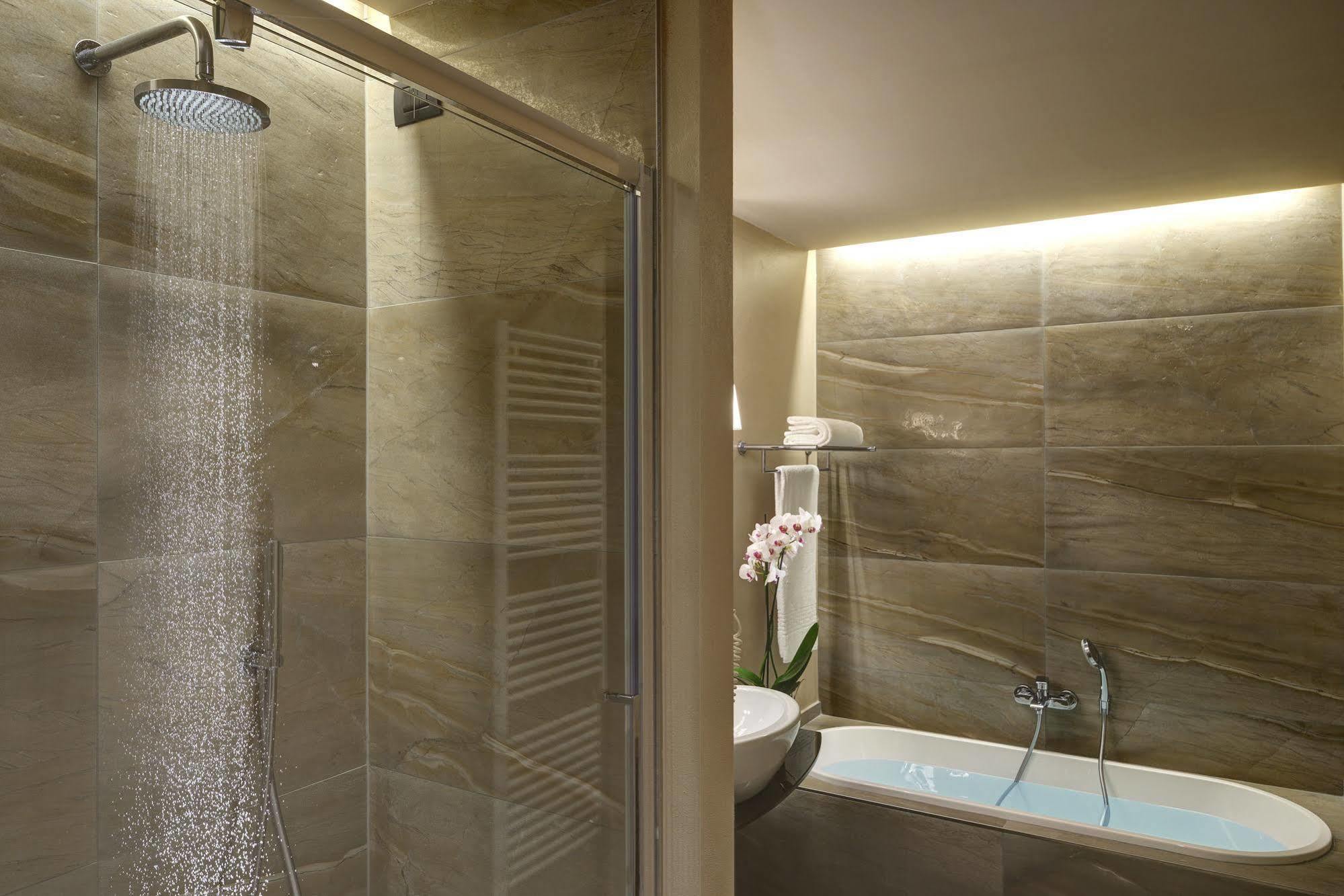Titano Suites ซานมารีโน ภายนอก รูปภาพ