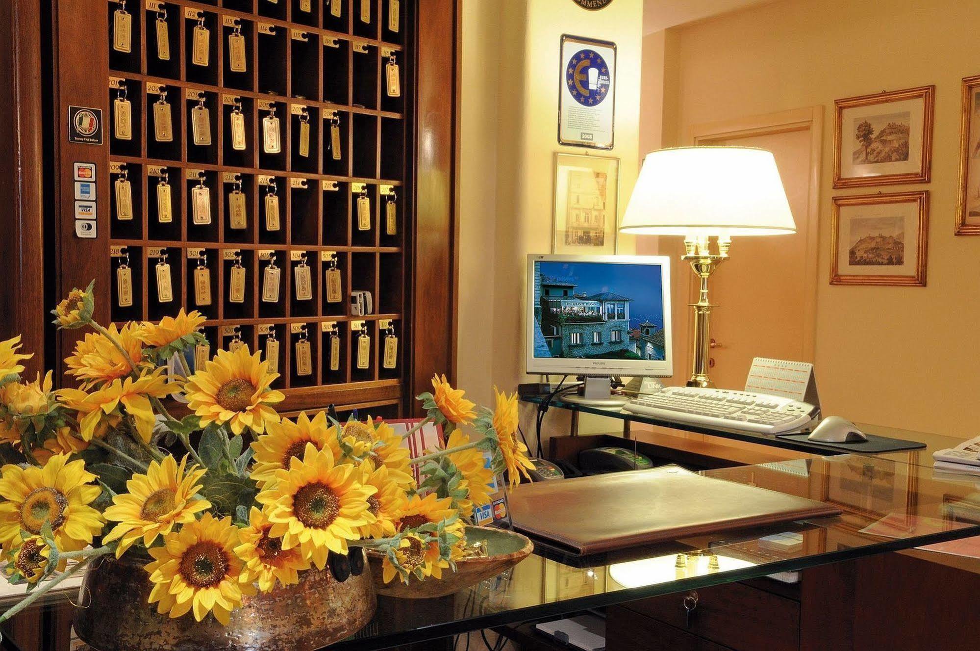 Titano Suites ซานมารีโน ภายนอก รูปภาพ